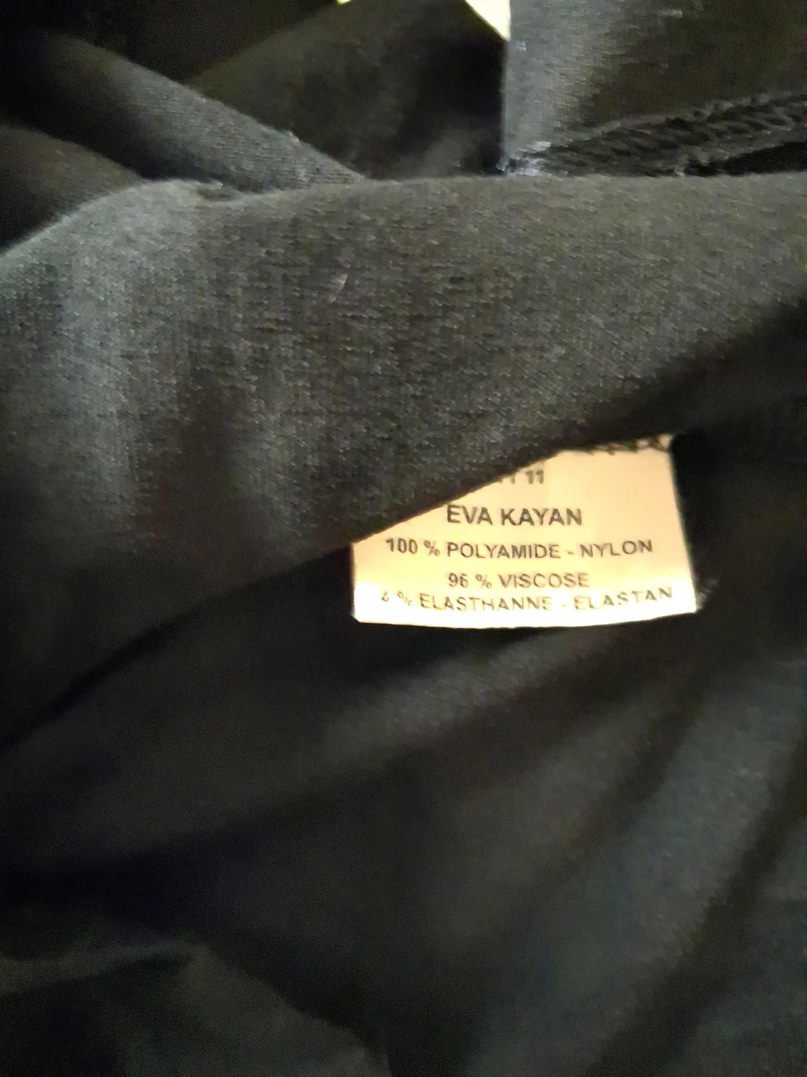 Linda blusa E K preta e vermelha tamanho 40 – photo 8
